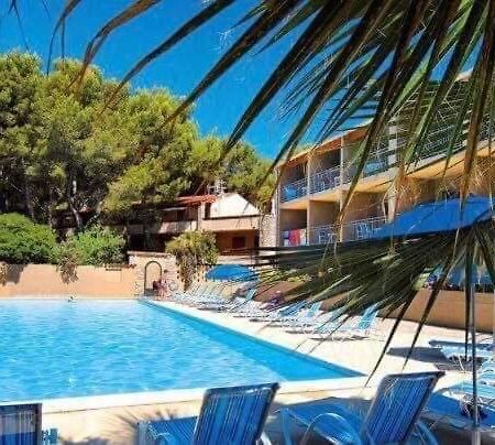 Sanary Sur Mer Appartement 30M2 T2 Avec Terrasse Piscine 10Min A Pied De La Plage Exteriér fotografie